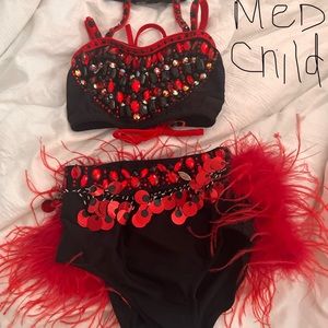 Multiple styles: Dance Costumes Offers Welcome